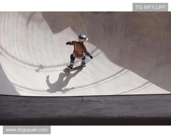 南京攀岩队在世界滑板锦标赛中的精彩表现与实力分析